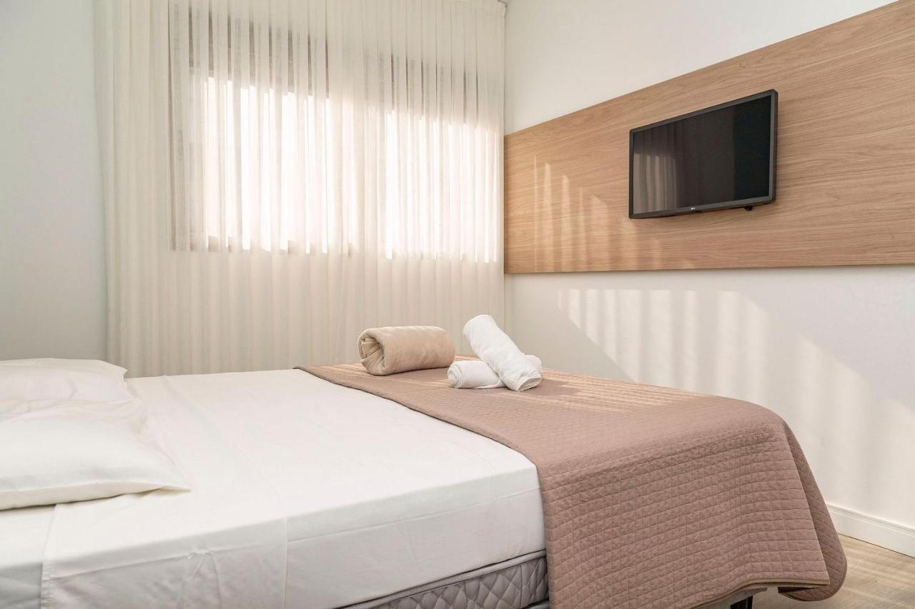 Punta Blu 102-7 - Apartamento De Alto Padrao Em Condominio Exclusivo, Quadra Poliesportiva - Piscina - Portaria 24H. Bombinhas Exterior foto